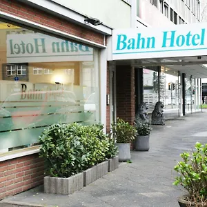 3* ホテル バーン -